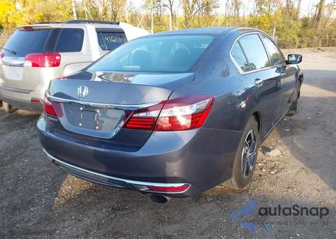 2017 Honda Accord Lx из США, поврежденный, VIN 1HGCR2F33HA228498